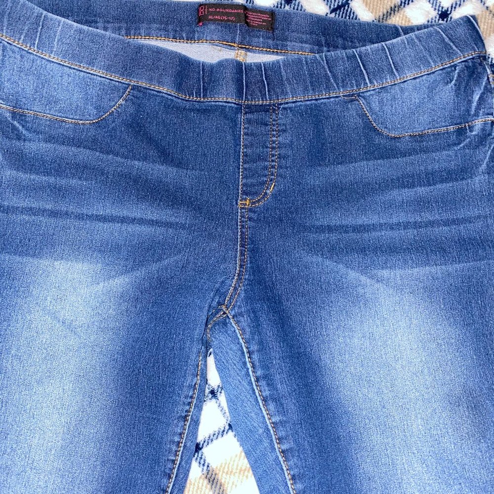 NO BOUNDERIES JEANS SIZE15-17